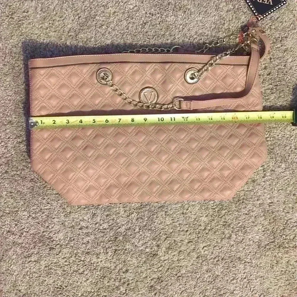 Vera Neumann leather tote purse, camel color - Picture 12 of 13